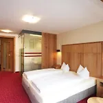 Гостьовий будинок Heiners Зельден